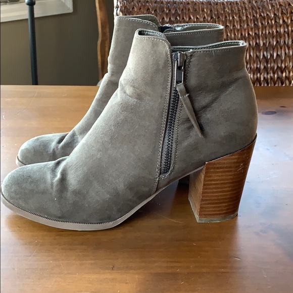 Forever 21 Shoes - Light green faux suede booties